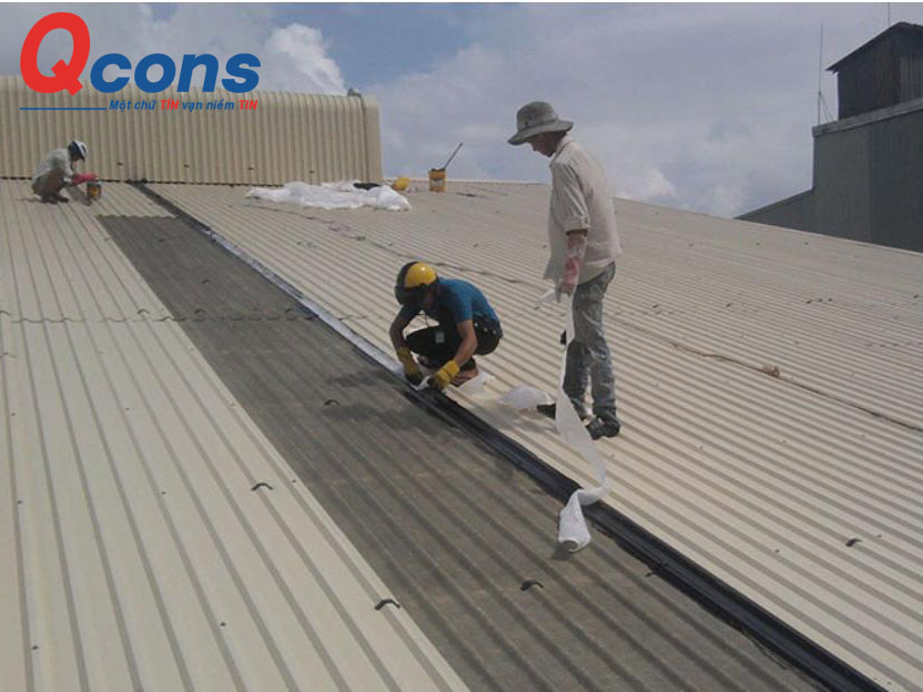 Xử lý dột tôn mái