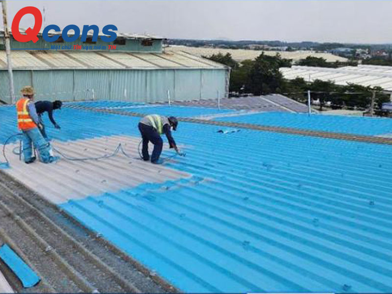 Thay tôn mái nhà xưởng