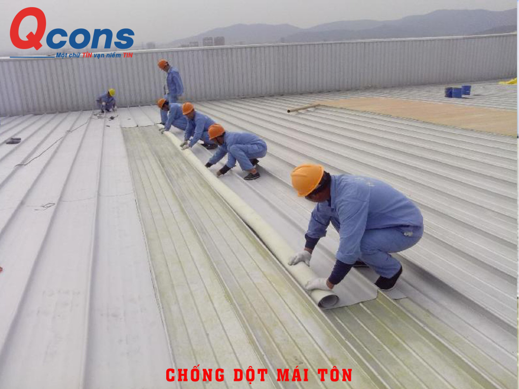 Chống dột mái tôn nhà xưởng KCN Hữu Thạnh Long An