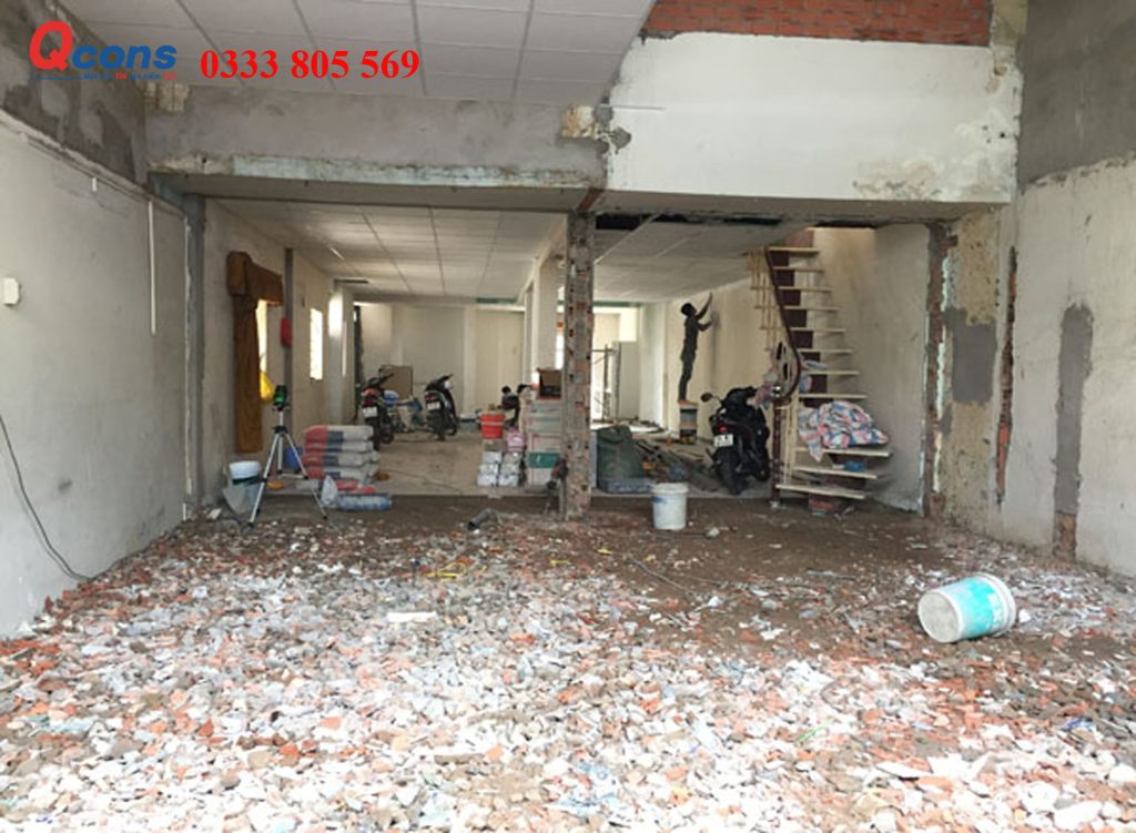 Cải tạo tầng trệt làm cửa hàng kinh doanh